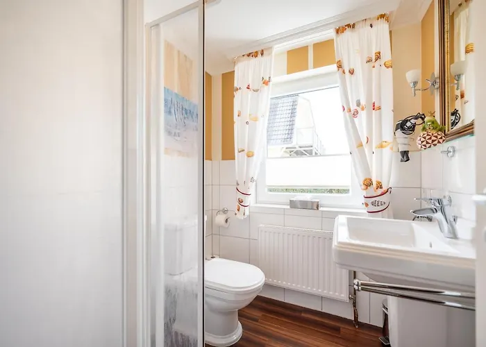 Am Park Der Sinne & Am * Остзебад Бинц